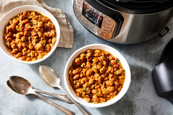 Instant Pot baked beans with bacon