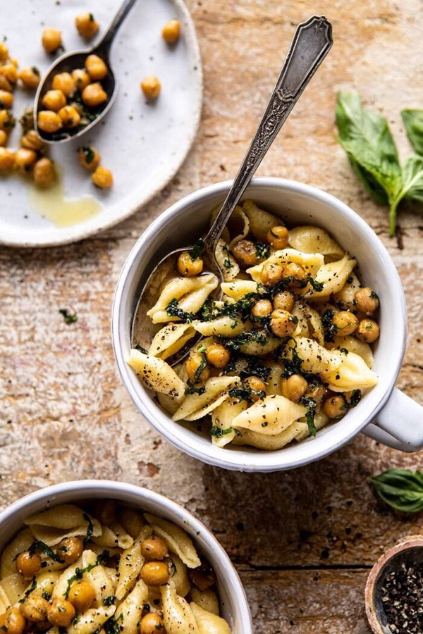 Instant Pot cacio e pepe with crispy garlic basil chickpeas