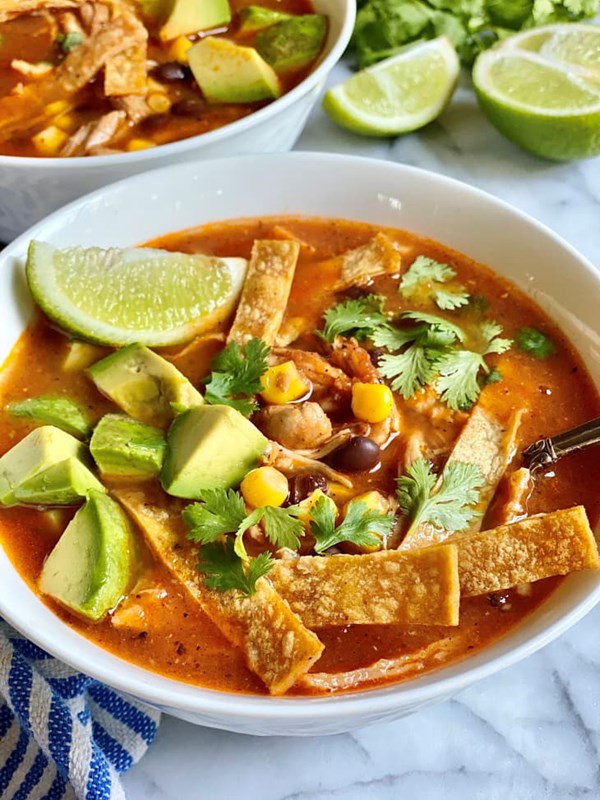 Instant Pot chicken tortilla soup 