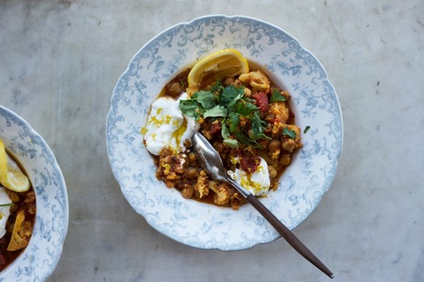 Instant Pot chickpea cauliflower korma