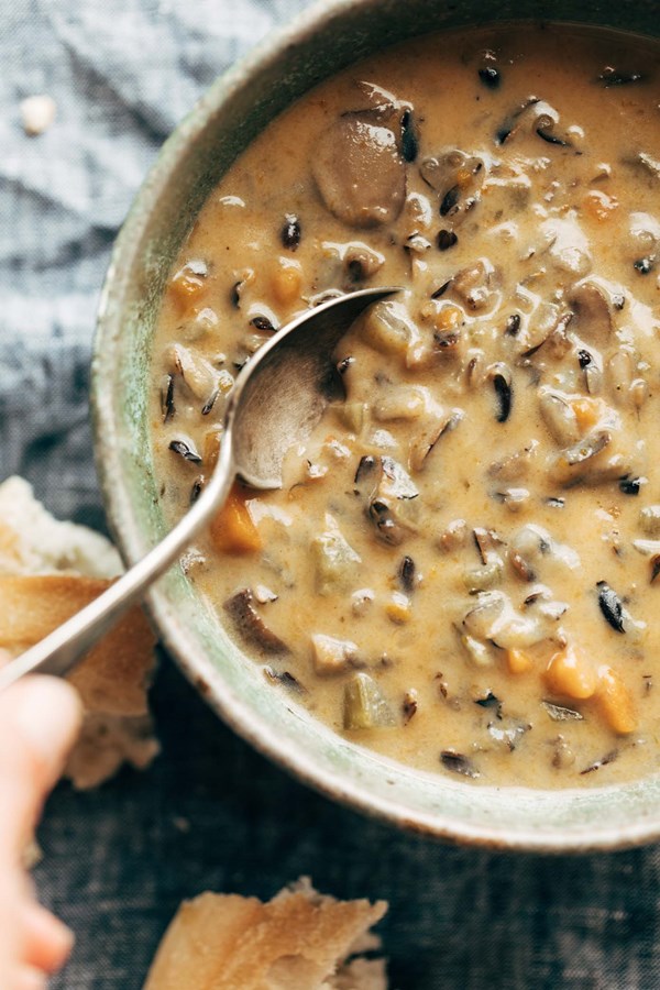 Instant Pot creamy mushrooms wild rice soup