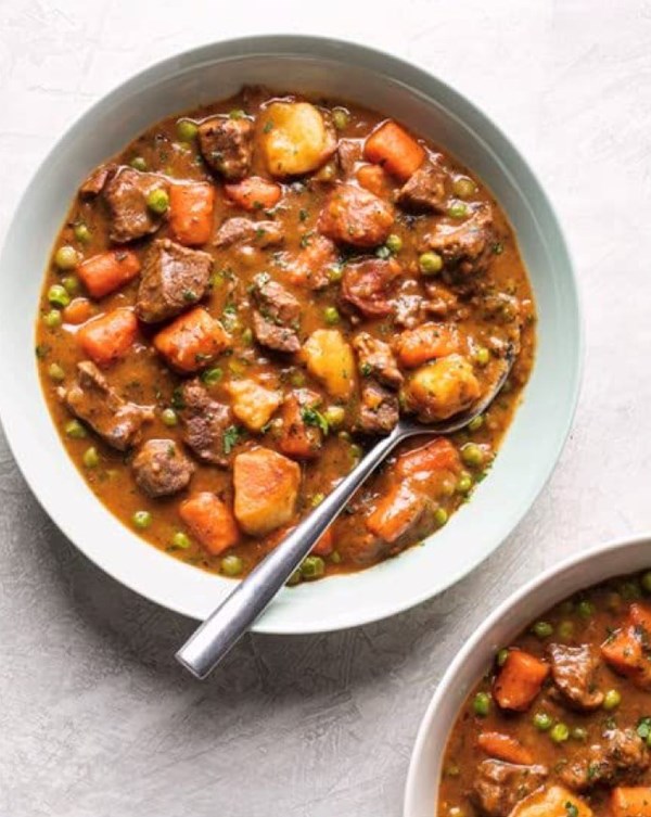 Instant-pot easy beef stew with mushrooms and bacon