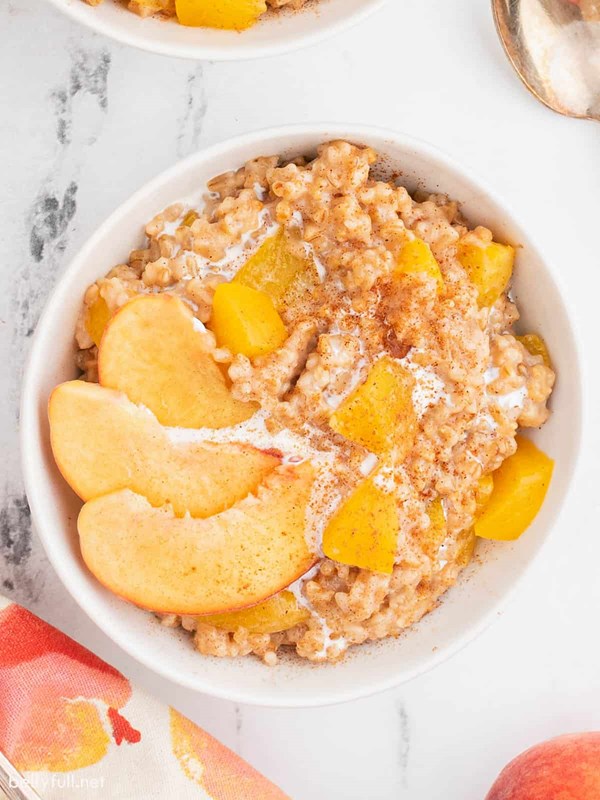 Instant Pot peaches and cream oatmeal