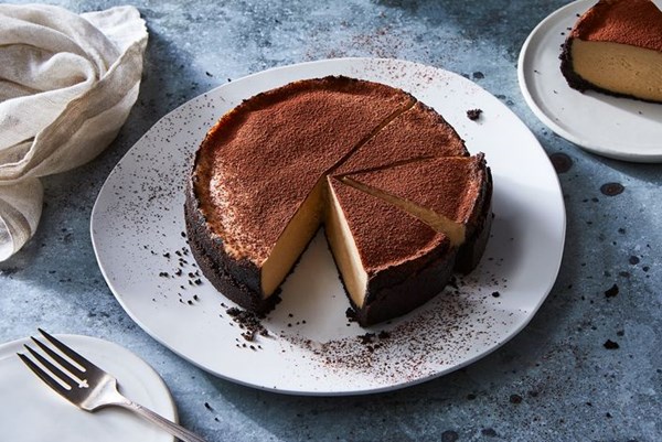 Instant Pot peanut butter cheesecake with chocolate crust 