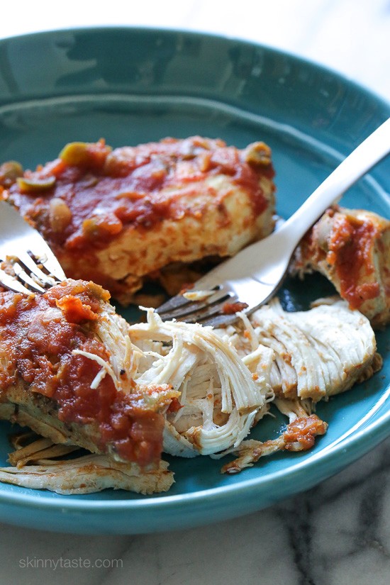 Instant pot (pressure cooker) easy salsa shredded chicken