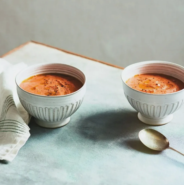 Instant tomato & cannellini bean soup