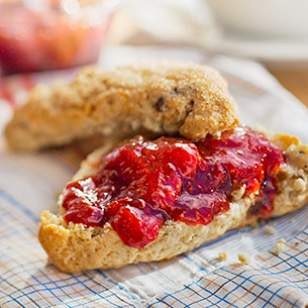 Intense strawberry preserves