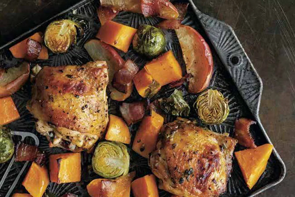 Internet chicken with apples, bacon & Brussels sprouts