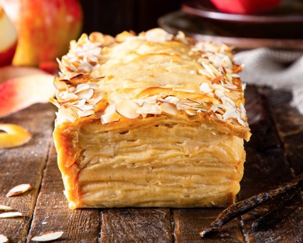 Invisible apple maple cake