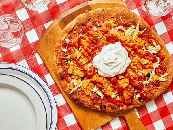 Iowa taco pizza