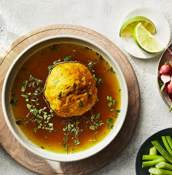 Iranian Jewish chicken meatball soup
