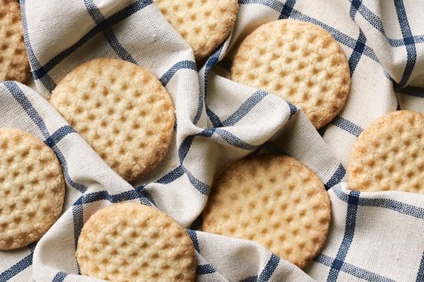 Iranian rice cookies