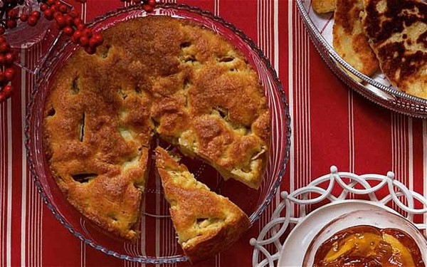Irish apple cake