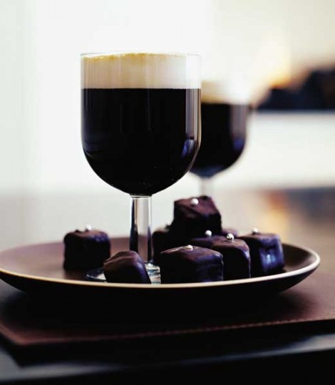 Irish coffee with Baileys vanilla cream