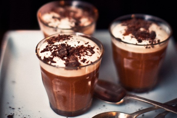 Irish whiskey mousse with Baileys cream