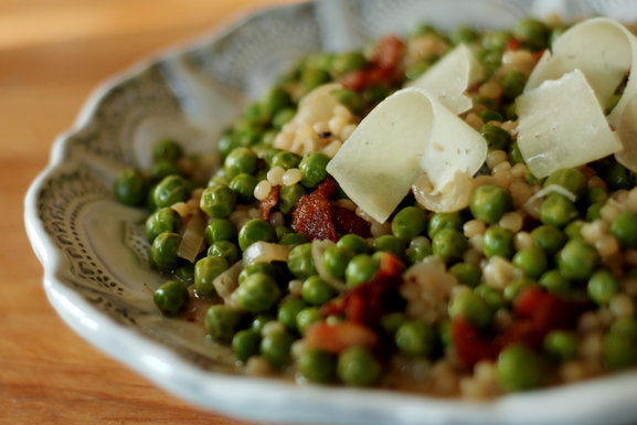 Israeli couscous with peas and bacon