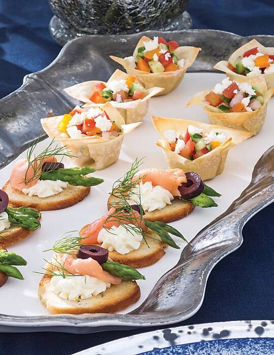 Israeli salad cups