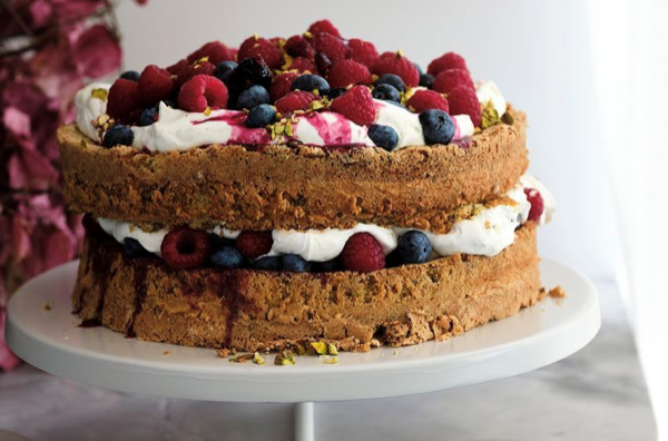 Italian berry mascarpone cake [Julian Parisi]