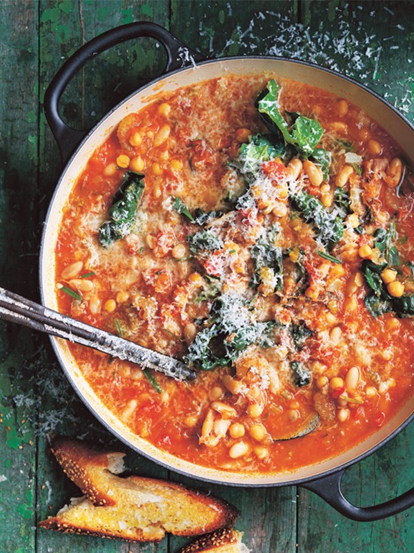 Italian braised beans with tomato and rosemary