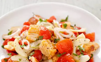 Italian bread salad (Panzanella)