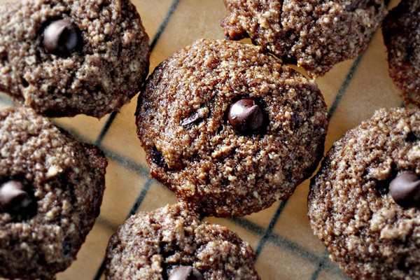 Italian chocolate almond cookies (Strazzate)