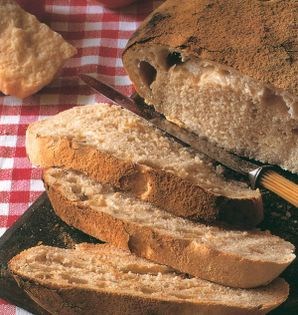 Italian country bread (Pan Pugliese)