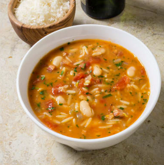 Italian pasta and bean soup with orange and fennel