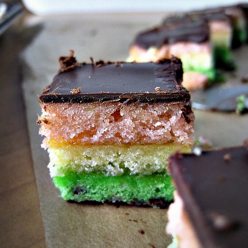 Italian rainbow cookies (Seven-layer cookies)