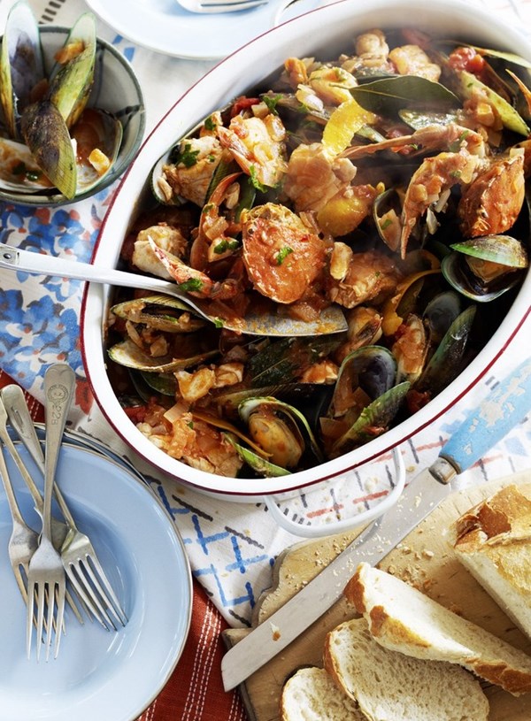 Italian seafood stew (Cioppino)