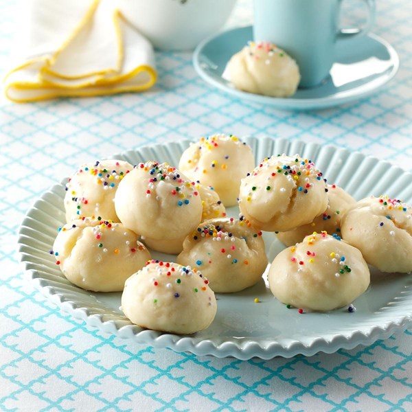 Italian sprinkle cookies