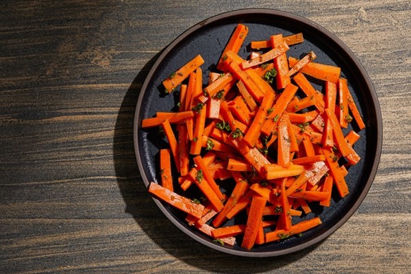 Italian-style marinated carrot salad