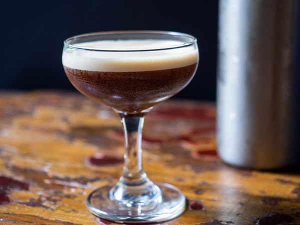 Italian-style shaken iced coffee (Caffè shakerato)