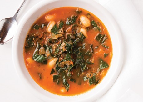 Italian white bean and kale soup