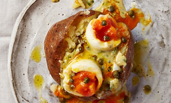 Jacket potatoes with egg and tonnato sauce
