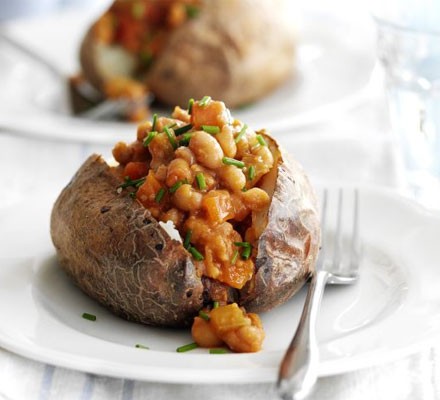 Jacket potatoes with home-baked beans