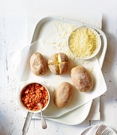 Jacket potatoes with smoky beans