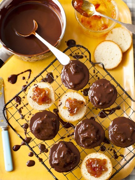 Jaffa cakes