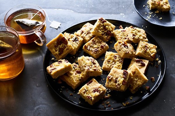 Jaggery shortbread