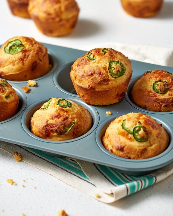 Jalapeño cheddar cornbread muffins