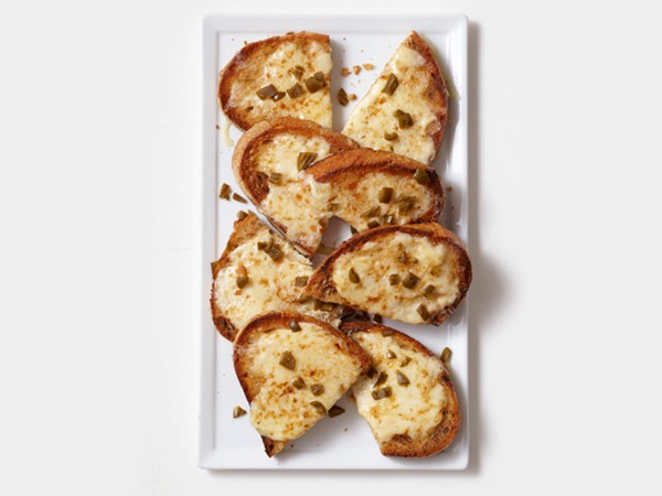 Jalapeño cheese bread