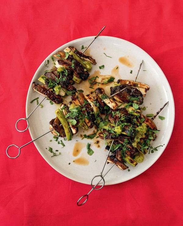 Jalapeño, haloumi & zucchini with yoghurt & herb sauce