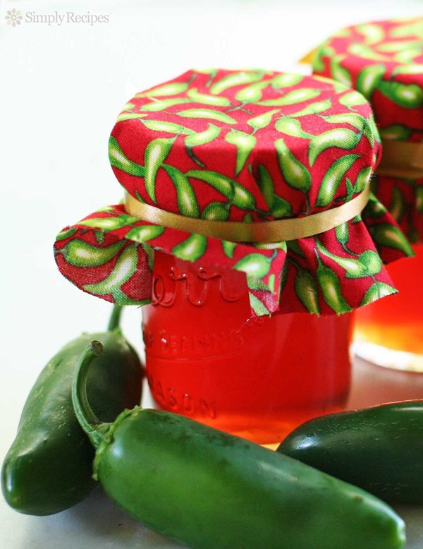 Jalapeño pepper jelly