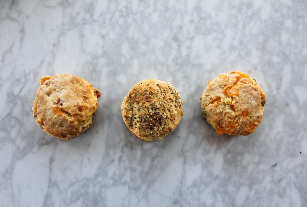 Jalapeño popper biscuits