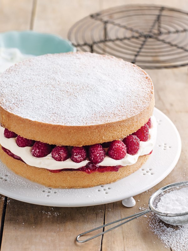 Jam and cream sponge cake