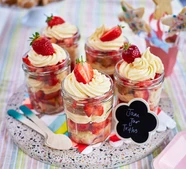 Jam jar trifles