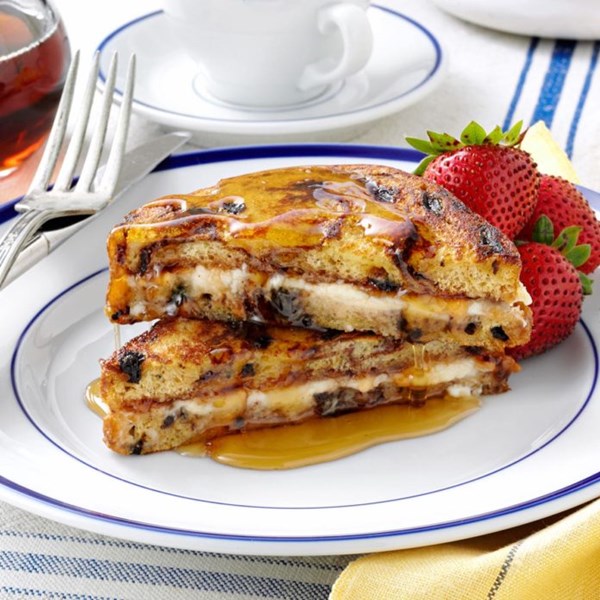 Jam ‘n’ cream French toast 