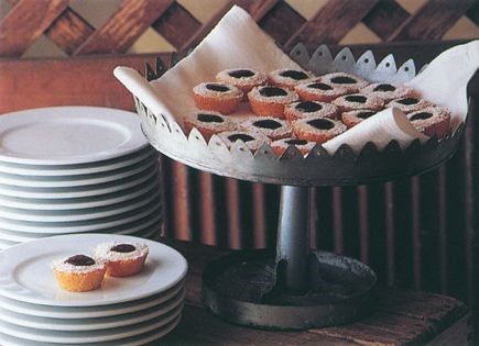 Jam shortbreads