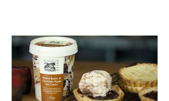 Jam tart with peanut butter & chocolate ripple ice cream