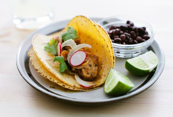Jamaican jerk tempeh tacos