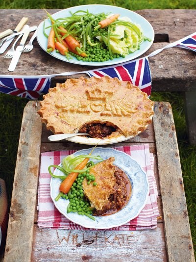 Jamie's Kate & Wills' wedding pie